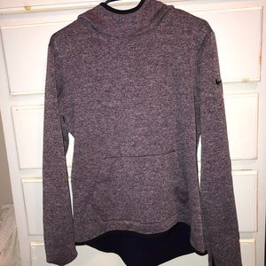 Nike women’s pullover size L